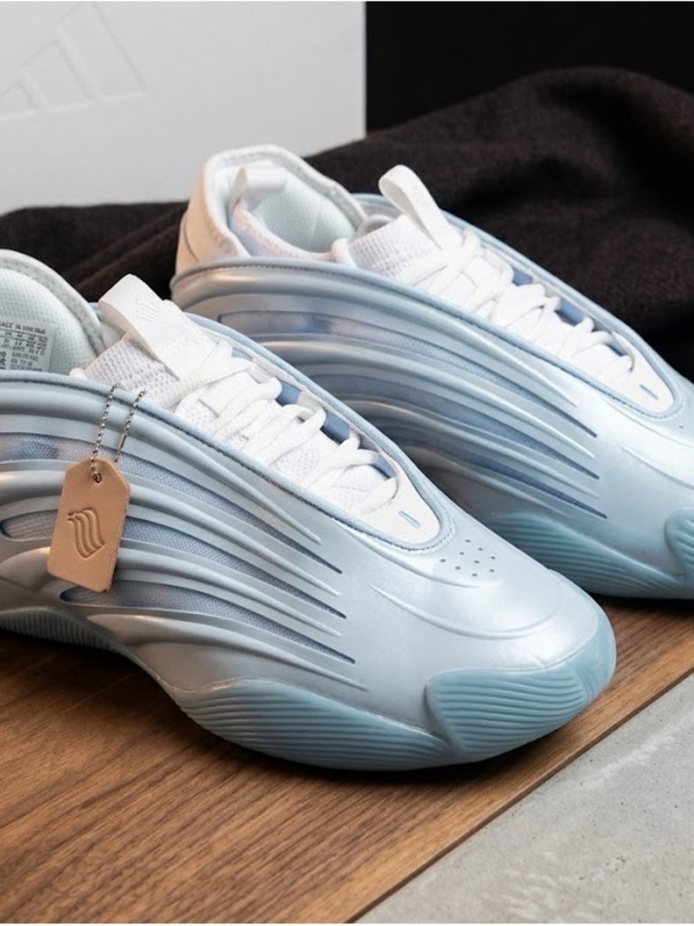 Men’s Light Blue Performance Sneakers